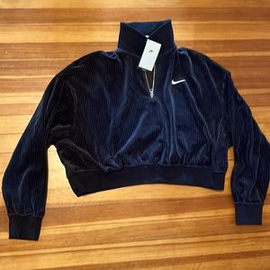 Nike cropped velour sweatshirt